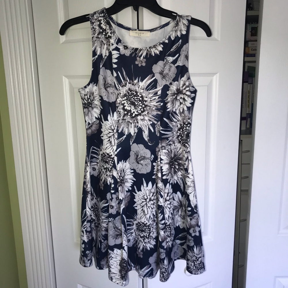 Floral print dress